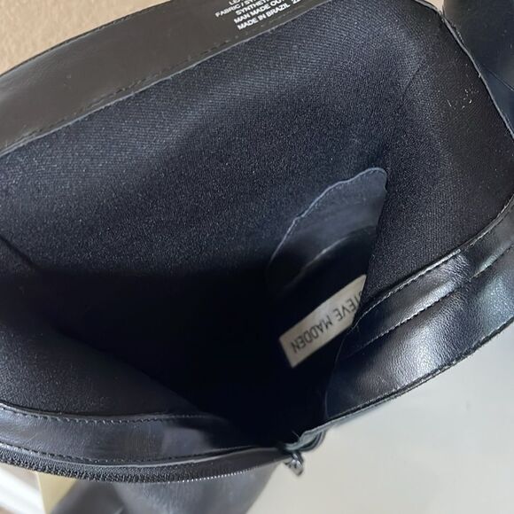 Steve Madden Vivy Black Leather Bootie size 10 - Picture 8 of 8